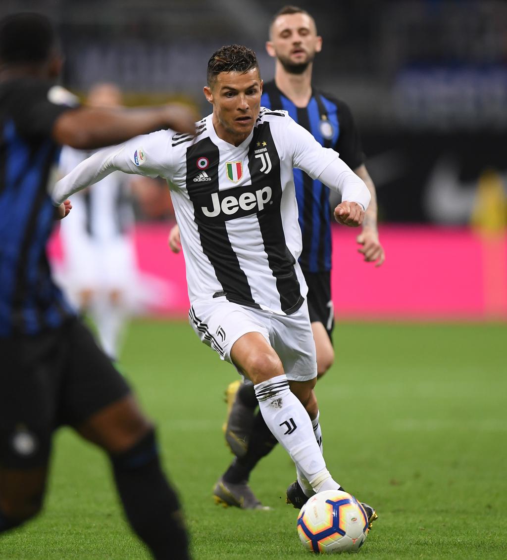 哈兰德26岁之前欧冠已打入54球，仅次于梅西（未满26岁欧冠进54球，哈兰德仅次梅西）