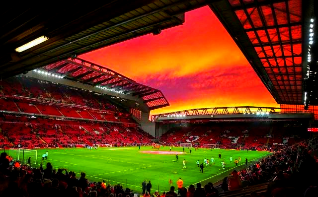 中超末轮保级形势：海牛拿分即保级，梅州需赢球且看海牛结果（中超末轮保级态势：海牛取分即上岸，梅州需胜并看海牛赛果）