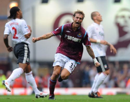 2025中超助攻榜：纳萨里奥、克雷桑9次并列第一，韦世豪8次（2025中超助攻榜出炉：纳萨里奥、克雷桑同以9次领跑，韦世豪8次紧随其后）