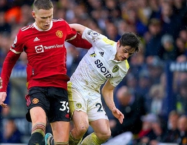 打进一球，格雷罗当选拜仁vs圣保利全场最佳球员（格雷罗破门，荣膺拜仁对阵圣保利全场最佳）