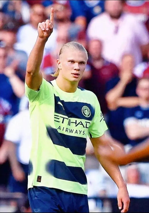 本赛季英超最快时速榜：查舒亚第一，乌多基、姆伯莫分列二三（英超本季速度榜出炉：查舒亚登顶，乌多基与姆伯莫分列二三位）