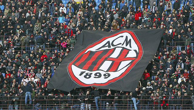 埃迪-豪：球队中场从六人减至四人，必须赶紧引援（埃迪-豪：中场只剩四人，必须尽快引援）